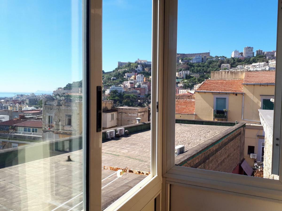 Il Volo Del Gabbiano Apartment Napoli Bagian luar foto