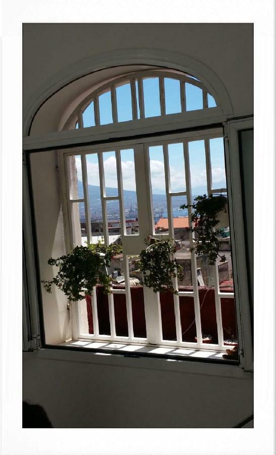 Il Volo Del Gabbiano Apartment Napoli Bagian luar foto