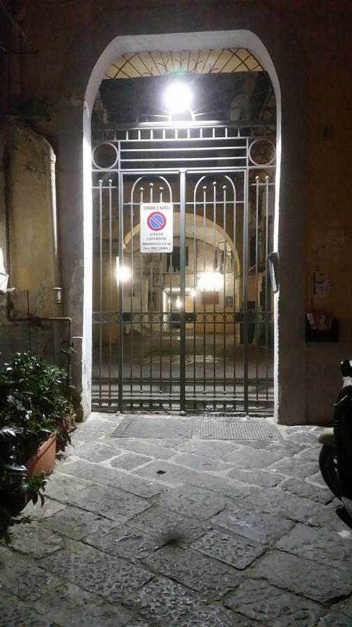 Il Volo Del Gabbiano Apartment Napoli Bagian luar foto